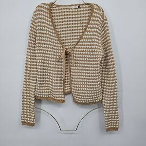 Anthropologie Beige and White Knit Blouse